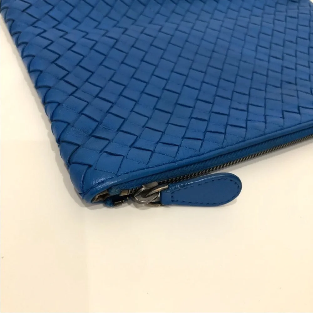 Bottega Veneta Blue Leather Zippy Pouch - Picture 5 of 14